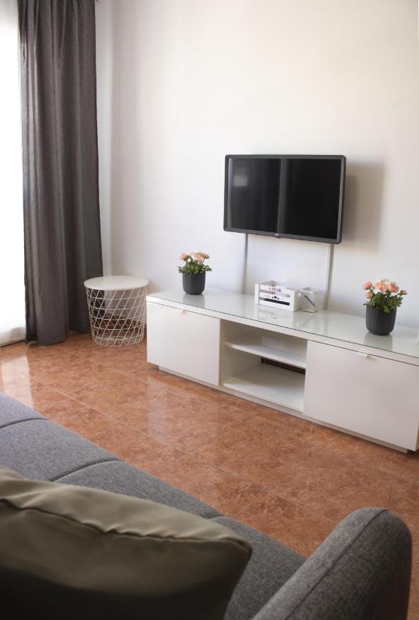 Apartamento Veronika Apartment อาร์เรซิเฟ ภายนอก รูปภาพ